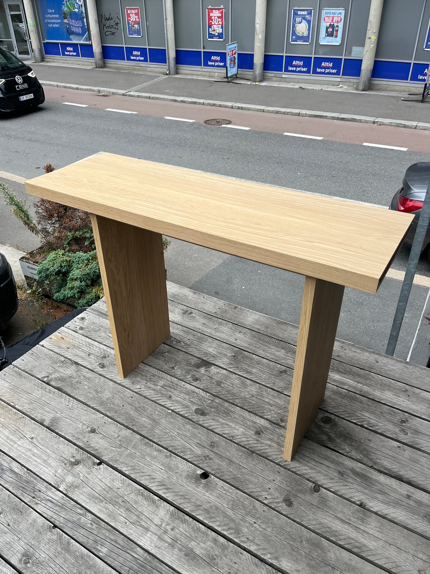 Eikefinerte MDF-komponenter – overskudd fra produksjon